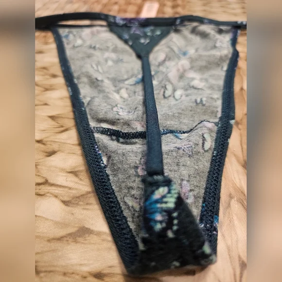 Victoria's Secret Blue Butterfly Print Panties - Picture 5 of 6